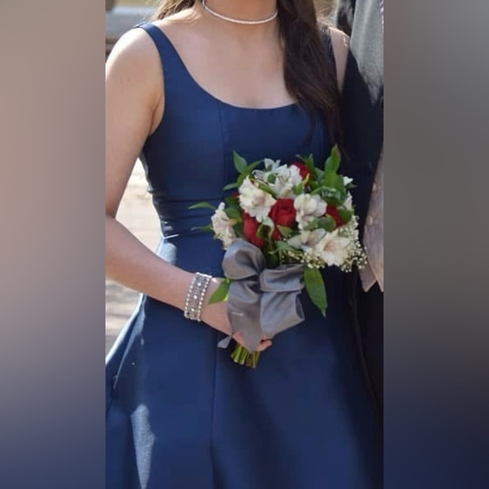 Elegant Navy Blue Women's Dress - Picture 7 of 9